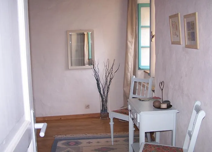 Salomony D'hotes Bed and breakfast Marcols-les-Eaux