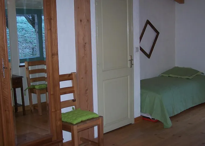 Salomony D'hotes Marcols-les-Eaux